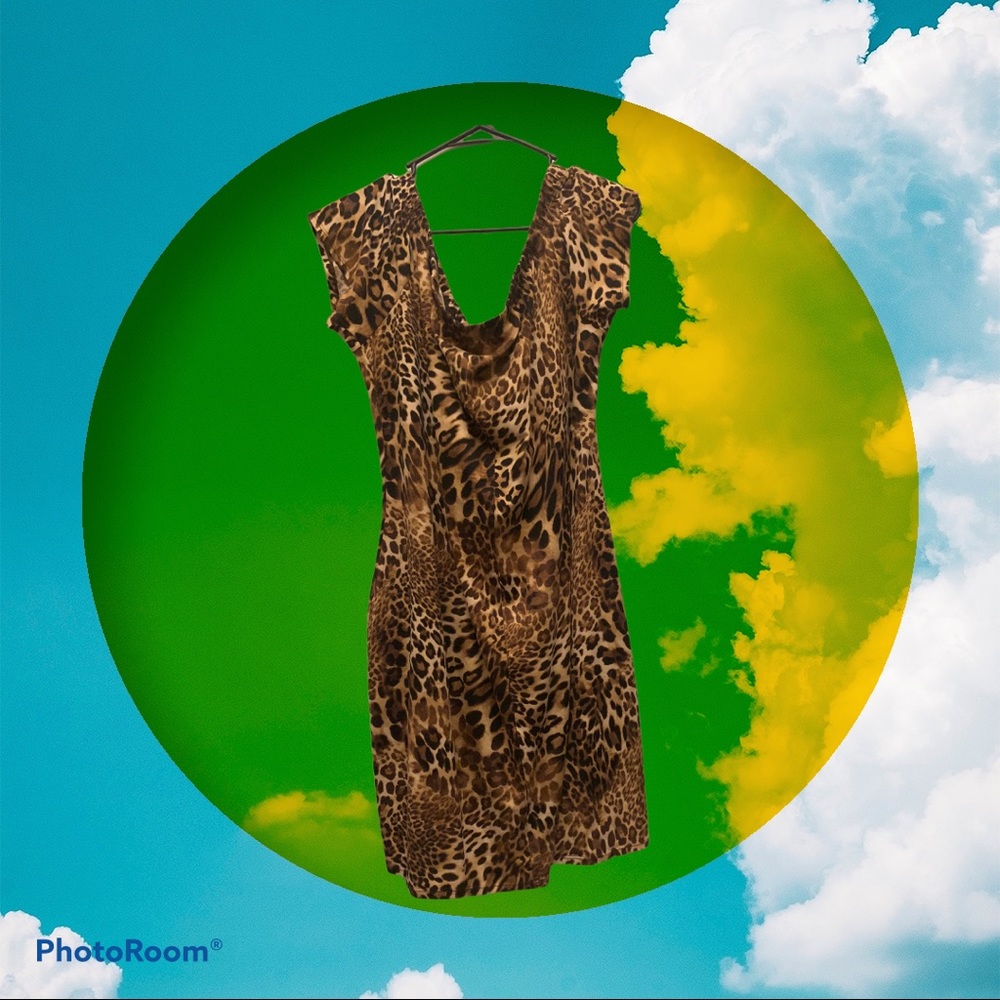 Forever 21 Strapless Leopard Mini Dress